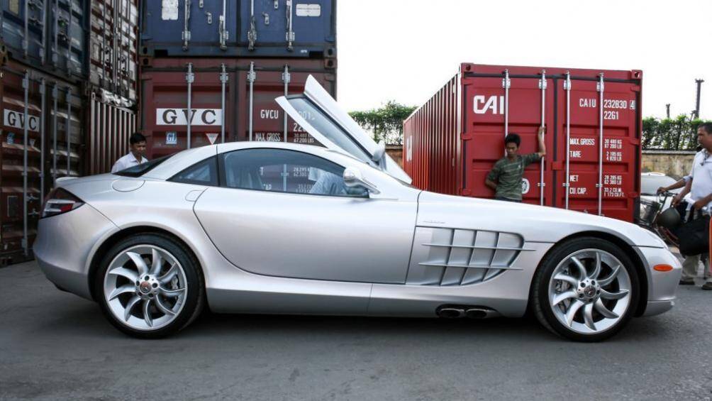 Hãng xe Đức cho biết chỉ có 2.157 chiếc SLR McLaren bao gồm cả hai phiên bản coupe và mui trần roadster được sản xuất