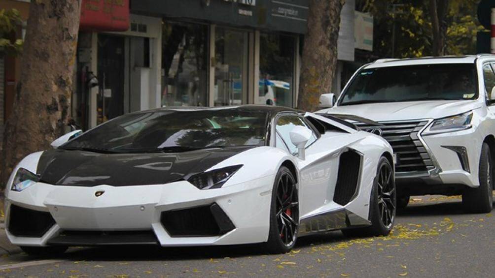 Theo đó, thời gian tăng tốc từ 1 lên 100 km/h của siêu xe rất ấn tượng, trong vòng chưa đến 3 giây