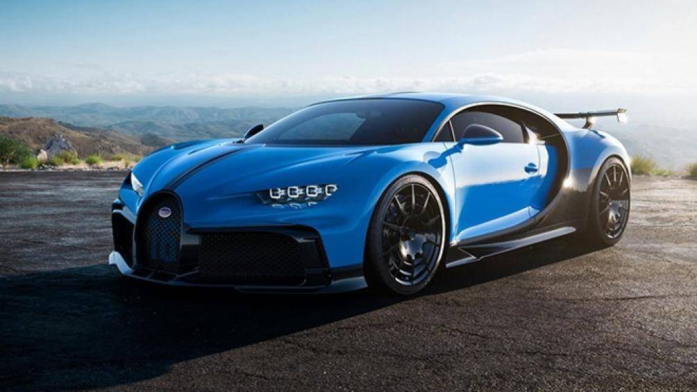 Siêu xe có động cơ W16 8.5L, cho hiệu năng cao hơn 25% so với thế hệ trước đó. Công suất đạt 1.600 mã lực, tốc độ tối đa 420 km/h