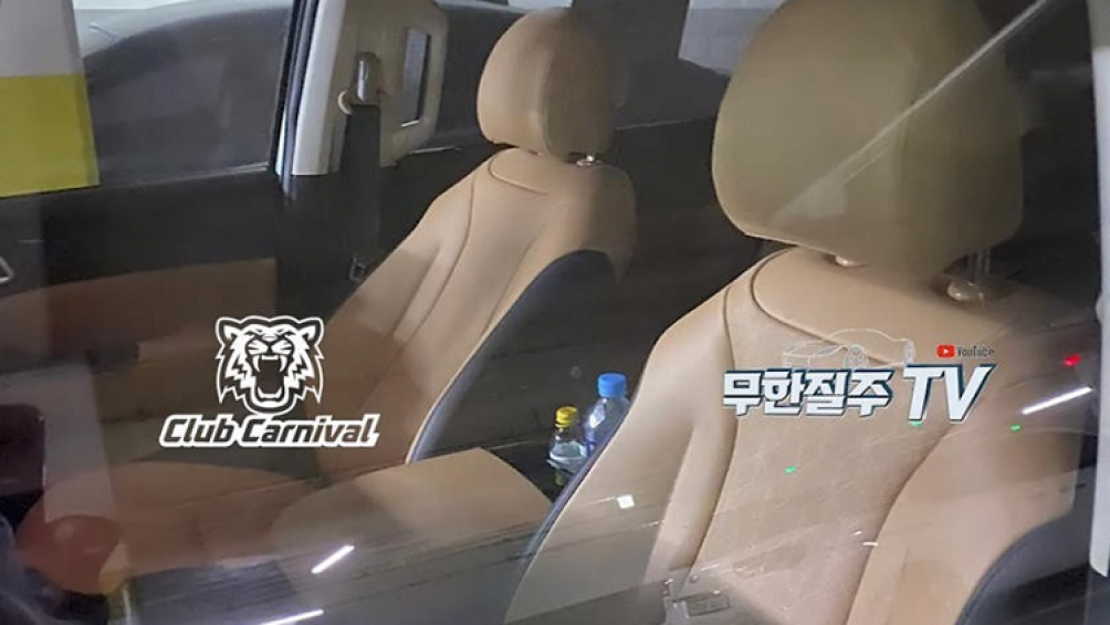 So với thế hệ cũ, mẫu minivan này dài hơn 38 mm và rộng hơn 8 mm trong khi chiều dài cơ sở tăng 30 mm, từ đó mang đến không gian nội thất rộng rãi hơn