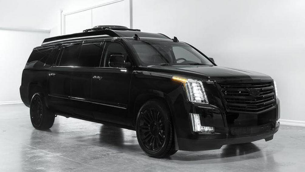 Concept One có bản kéo dài khung gầm Escalade lên thêm 760 mm