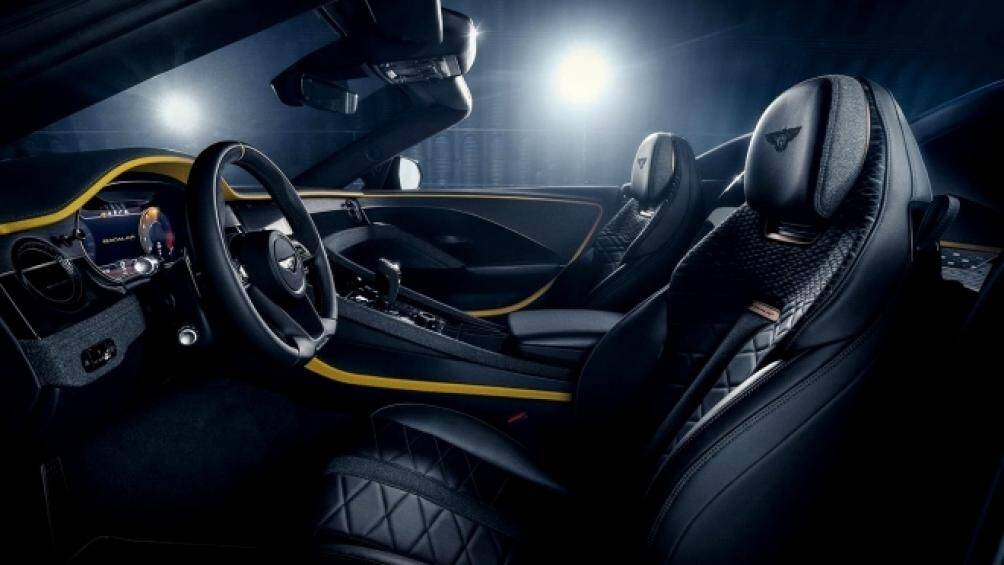 Mulliner Bacalar sở hữu thiết kế 2 chỗ ngồi hiếm thấy trên những mẫu xe của Bentley kể từ năm 1930