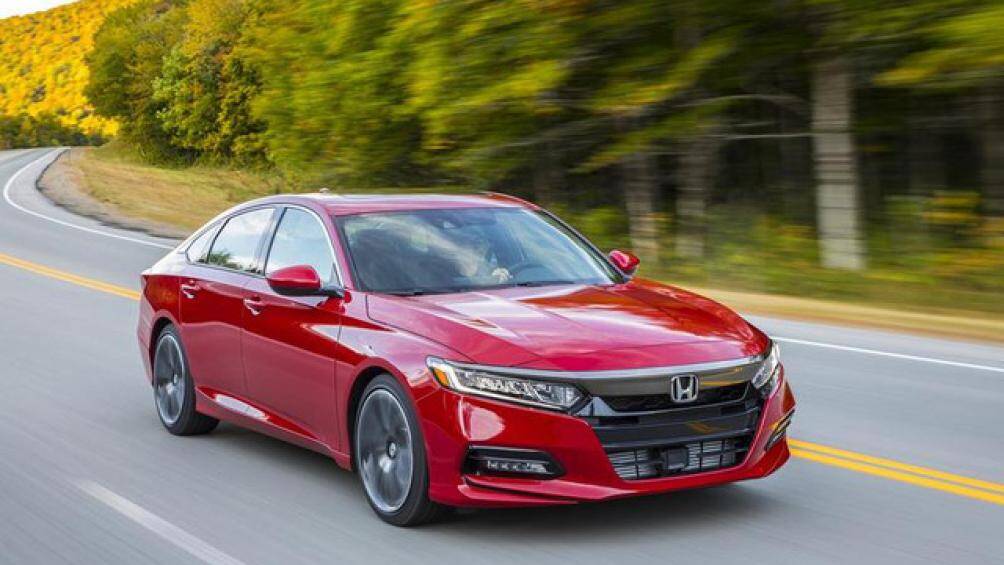 15. Honda Accord – 595.104 xe (tăng 11,6%)
