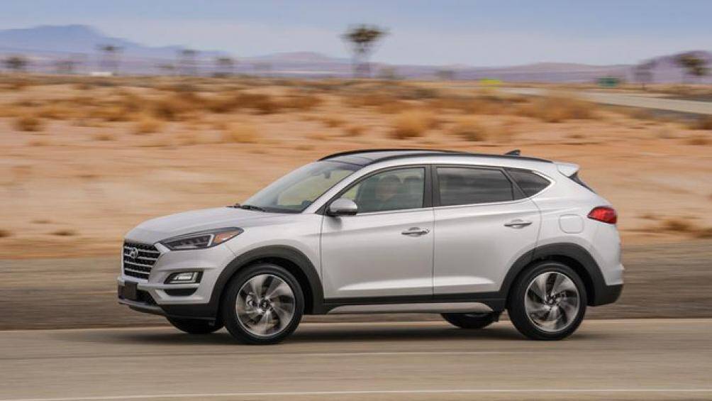 19. Hyundai Tucson – 527.238 xe (tăng 7,2%).