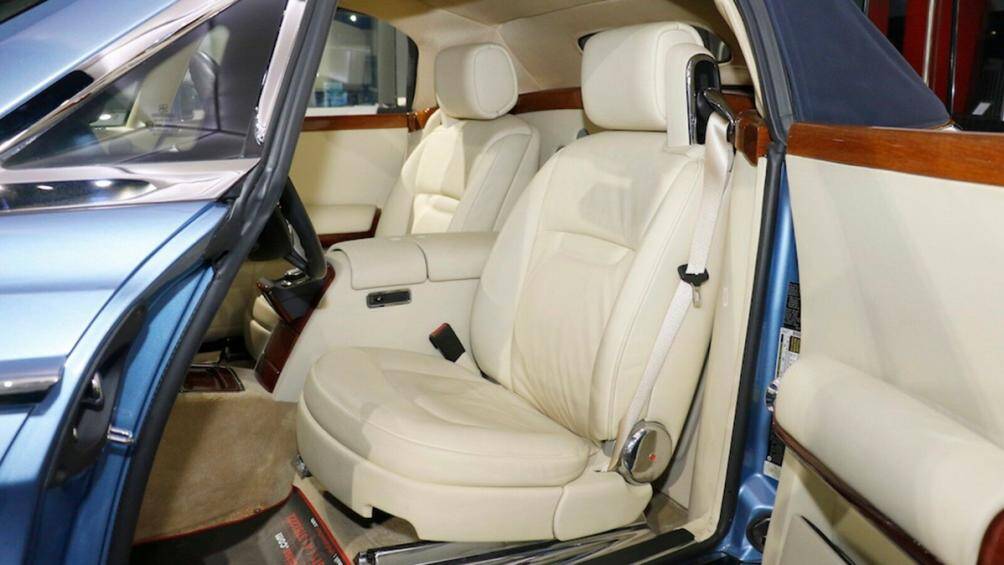 Hyperion dùng động cơ V12 6.75L, cho công suất 453 mã lực và mô-men xoắn 720 Nm, xe có khả năng tăng tốc 0-100km/h trong 5,6 giây và đạt tốc độ tối đa 250km/h