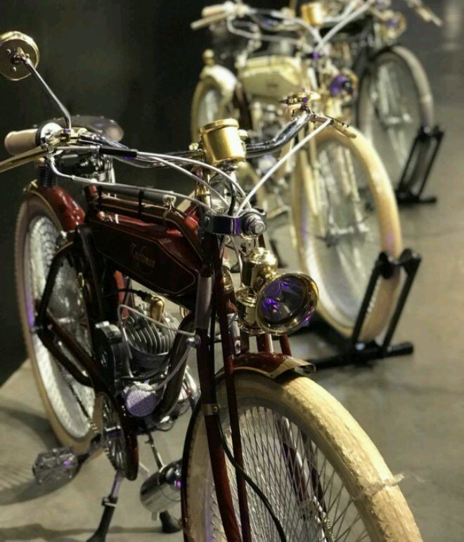 Đó chính là lí do vì sao mà mẫu xe đạp máy này vừa vận hành theo kiểu xe đạp được lại vừa hoạt động như xe máy