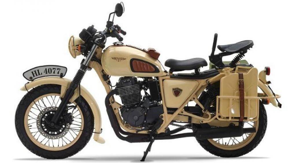 Xe có phong cách quân sự với tấm ốp bằng thép xung quanh