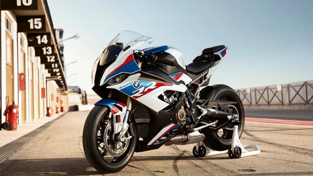 3. BMW HP4 (78.000 USD)