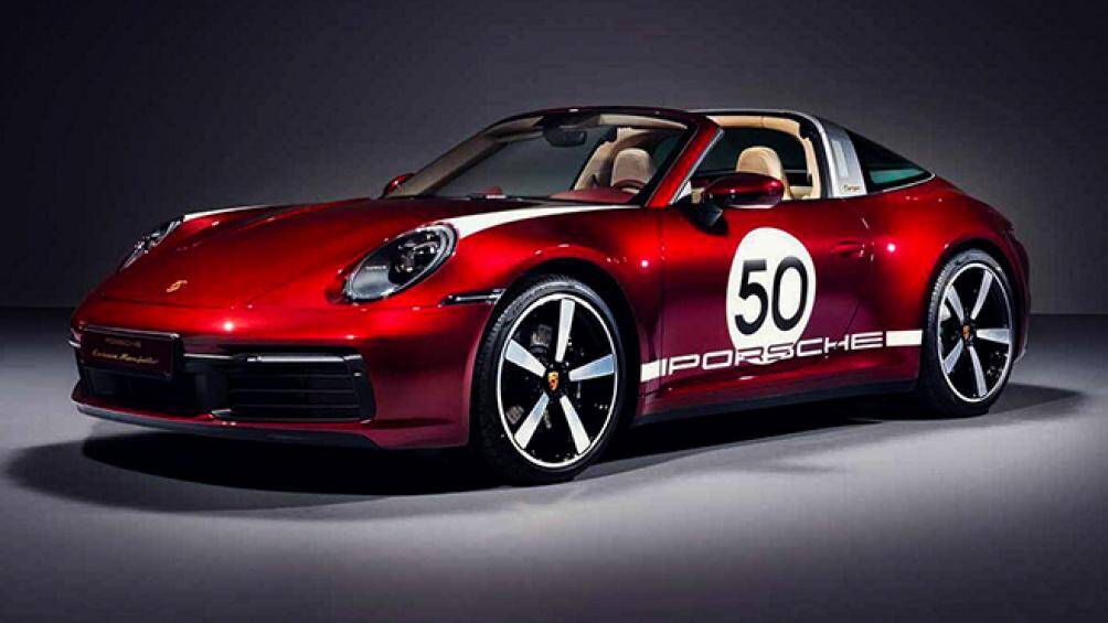 Hãng xe Porsche mới chỉ ra mắt phiên bản 911 Targa 4S cho năm 2021 nhưng đã tính luôn đến chuyện sản xuất và mở bán phiên bản Heritage Edition