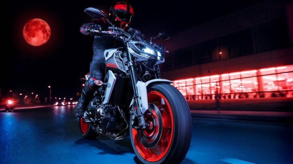 Ngoài việc bổ sung 2 màu mới thì về kiểu dáng tổng thể cũng như các trang bị an toàn không có thay đổi nào đặc biệt