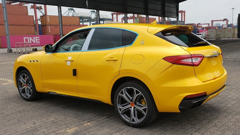 Mẫu xe này có tổng cộng 4 phiên bản, bao gồm bản tiêu chuẩn, bản S, bản GTS và cao cấp nhất là bản Trofeo