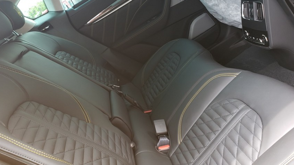 Maserati Levante Trofeo mang trong mình khối động cơ V8 3.8L tăng áp kép do chính Ferrari chế tạo