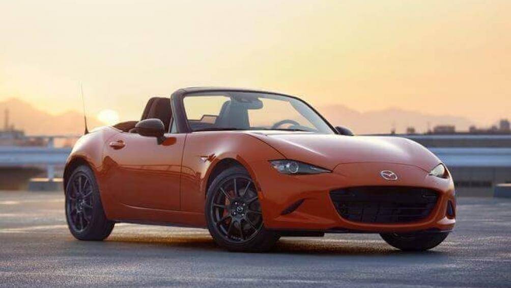 6. Mazda MX-5 (doanh số: 31.688 chiếc)