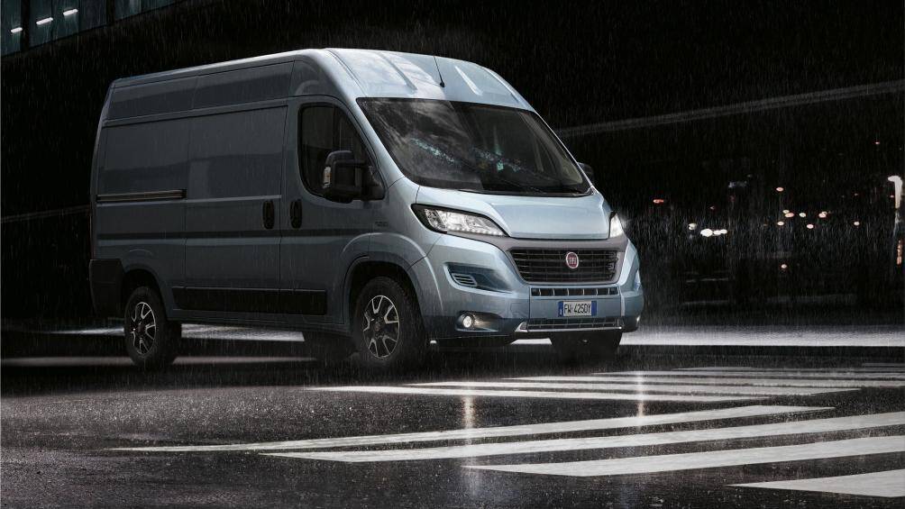 2. Fiat Ducato (doanh số: 6.511 chiếc)