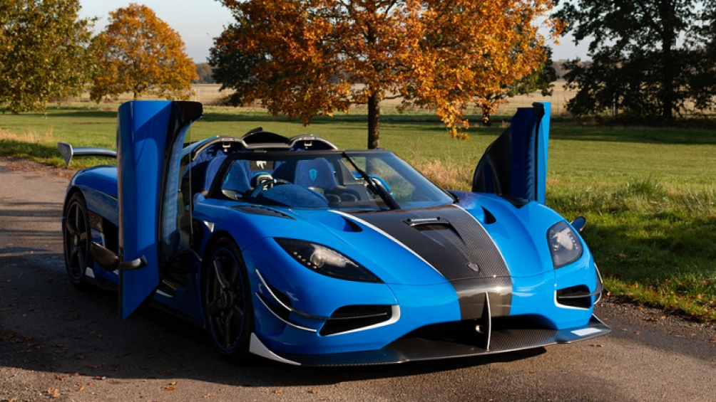 Tốc độ tối đa của siêu xe này có thể lên tới 448 km/h. Hiện mức giá xe Koenigsegg Agera RSN khoảng hơn 5 triệu USD và còn tăng thêm nữa