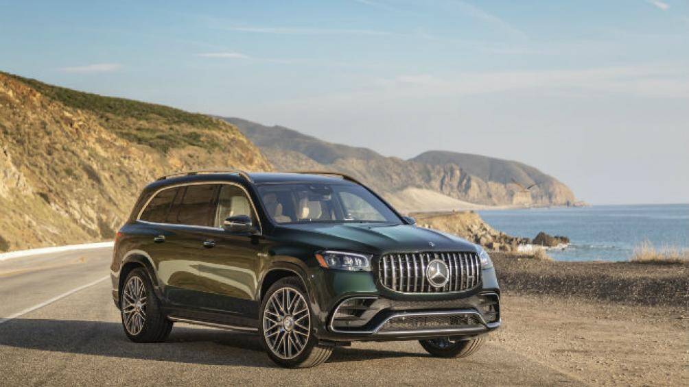 8. Mercedes-AMG GLS63 (128.000 USD)
