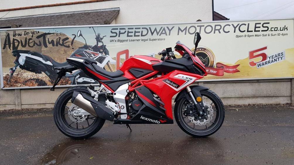 Sportbike cỡ nhỏ tốt nhất: Lexmoto LXR SE 125