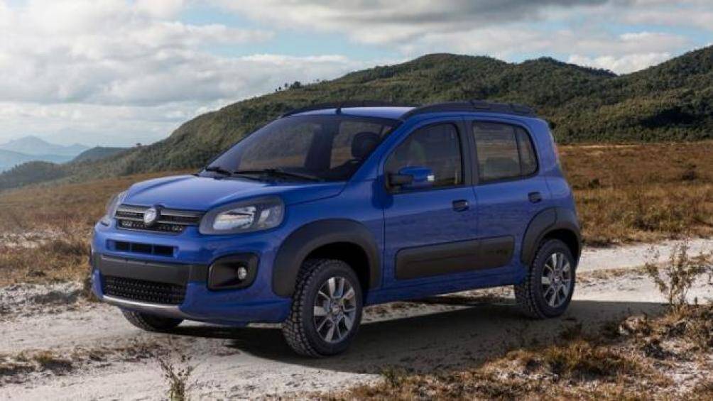 Fiat Uno (7.725 USD)