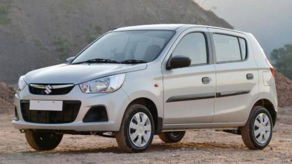 Suzuki Alto (6.693 USD)