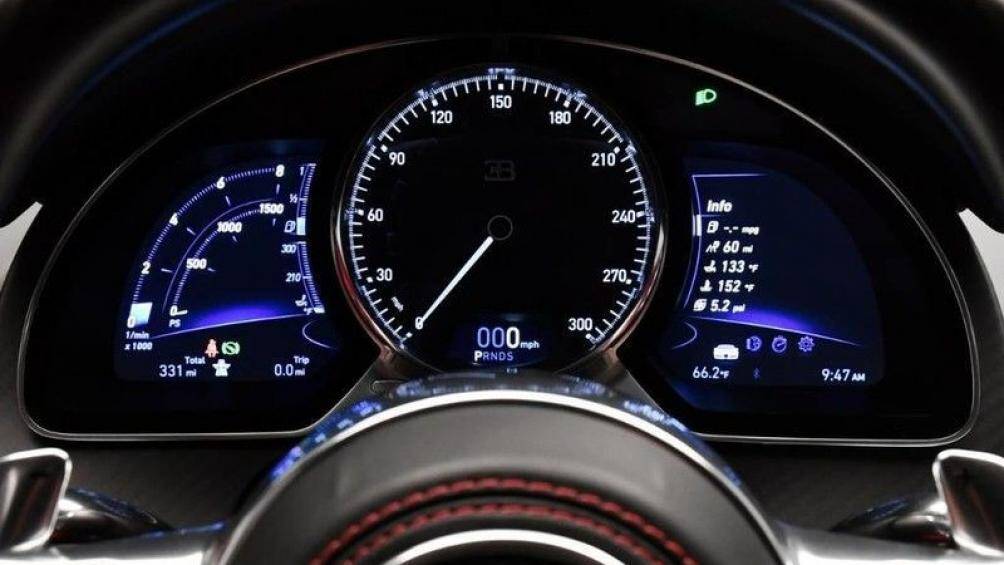 Chiron hoàn toàn mới được trang bị hệ thống động cơ W16 8.0L, sản sinh công suất 1.500 mã lực