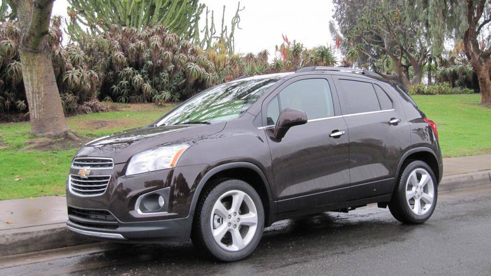 Chính thức khai tử tại thị trường Việt Nam từ năm 2018 nhưng Chevrolet Trax vẫn được GM phân phối tại Mỹ và nhiều quốc gia trên thế giới. Doanh số Chevrolet Trax đã qua sử dụng trong tháng 5 tăng 59,3% so với tháng trước và tăng 23,9% so với cùng kỳ năm trước