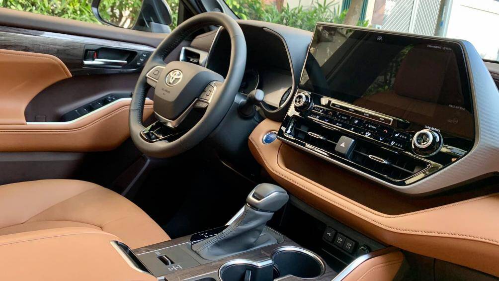 10. Toyota Highlander