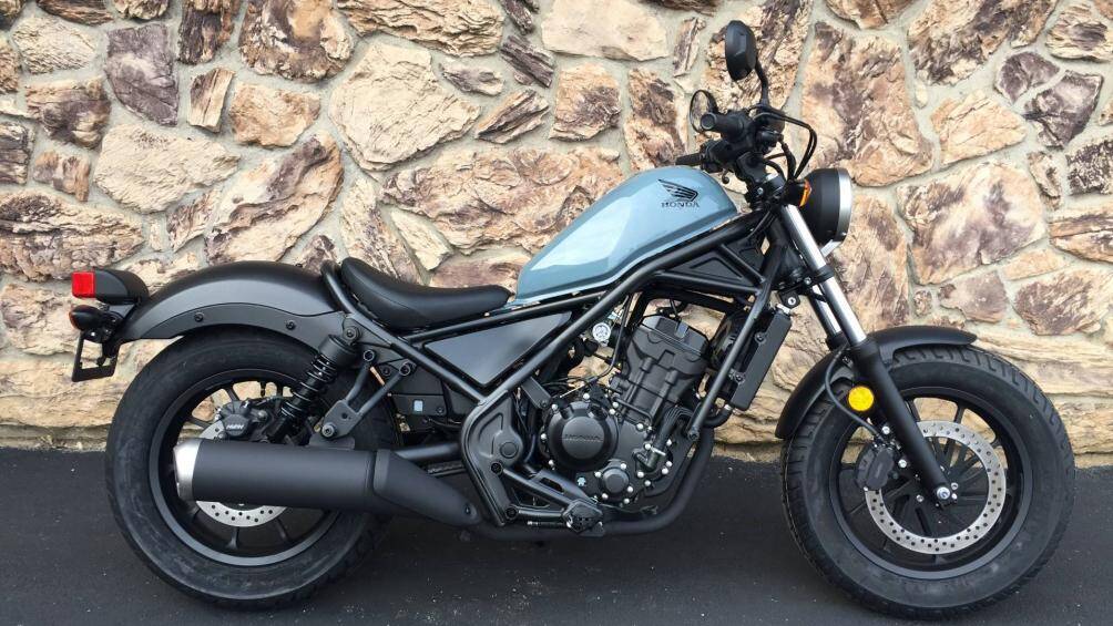 14. Honda Rebel 300 (125 triệu đồng)