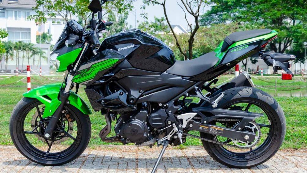 8. Kawasaki Z400 (149 triệu đồng)