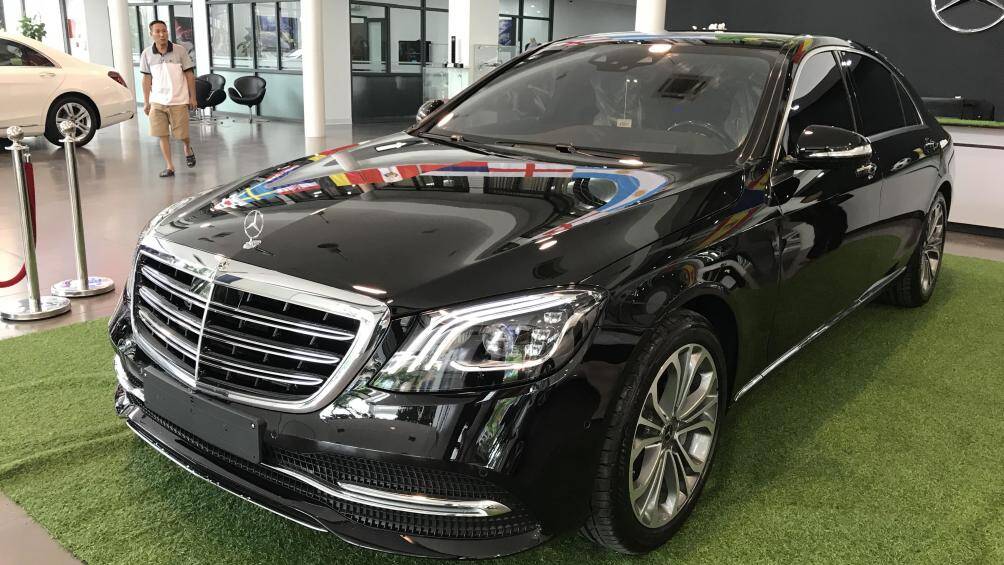 1. Mercedes-Benz S450L Luxury 2020 được giảm từ 248 đến 298 triệu đồng tiền lệ phí trước bạ