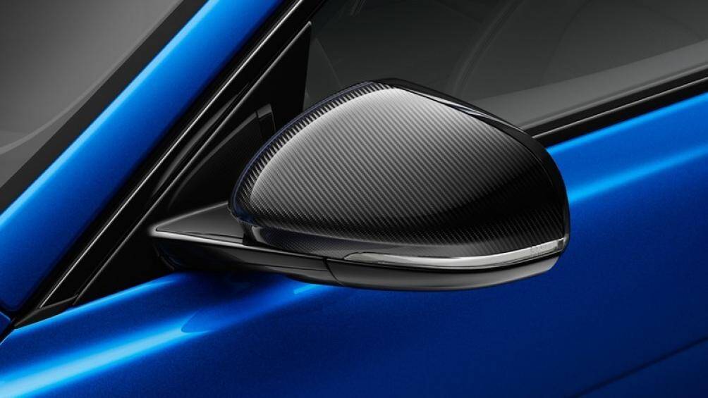 Gương chiếu hậu ốp carbon (phiên bản Jaguar XE R-Dynamic HSE