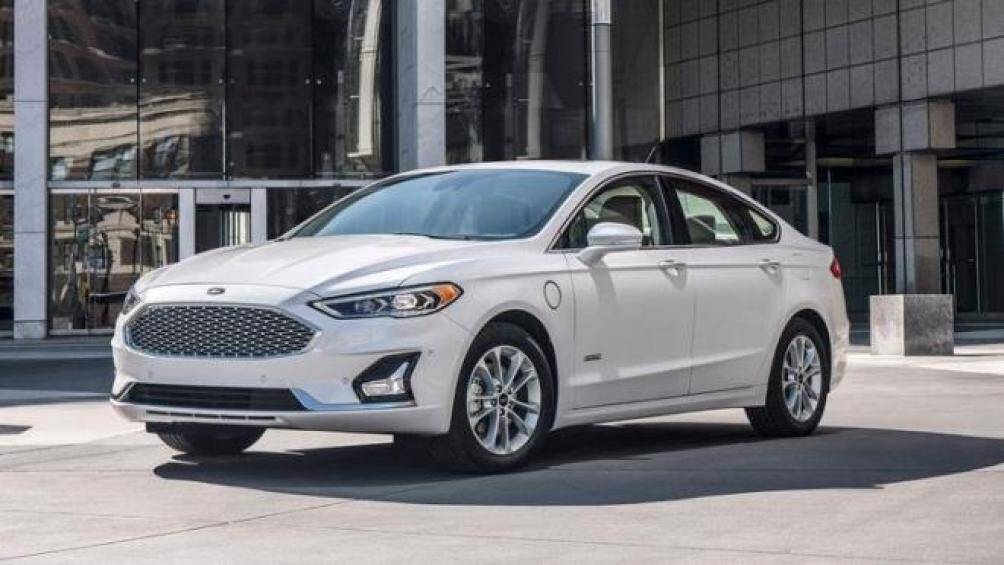 Ford luôn có ý định ngừng sản xuất Fusion cũng như sẽ tập trung nhiều vào dòng SUV theo xu thế của thị trường ô tô