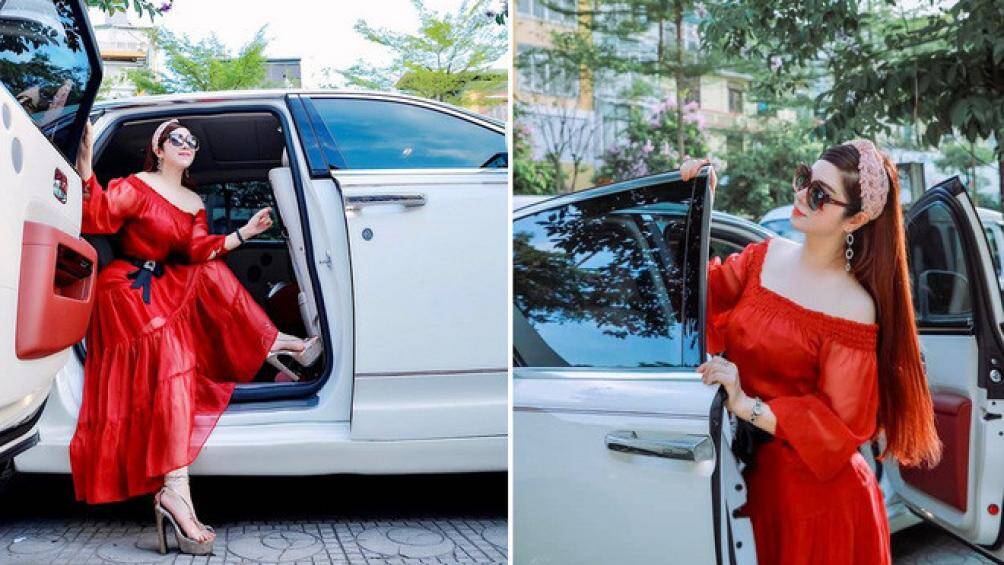 Trên trang cá nhân, gần đây, chị thường xuyên chia sẻ hình ảnh chiếc Rolls – Royce màu trắng với những tiện nghi nội thất sang trọng