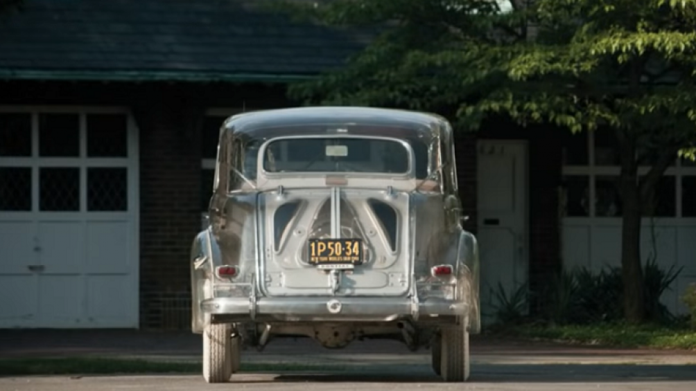 Trong năm 1940, GM đã làm thêm một chiếc xe bằng kính plexi trong suốt dựa trên khung gầm Torpedo Eight nhưng đáng tiếc chiếc Ghost Car này đã bị đánh cắp
