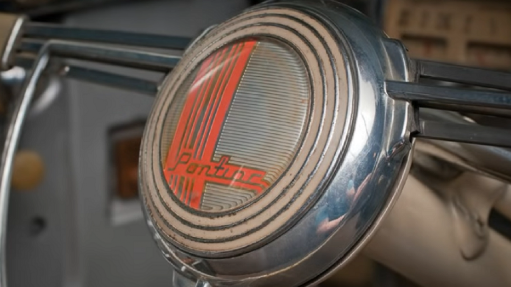 Không rõ ai là người đã đặt bút cấp vốn cho Pontiac Ghost Car, nó mang chi phí dự tính 25.000 USD, một gia tài lớn tại thời điểm 1939