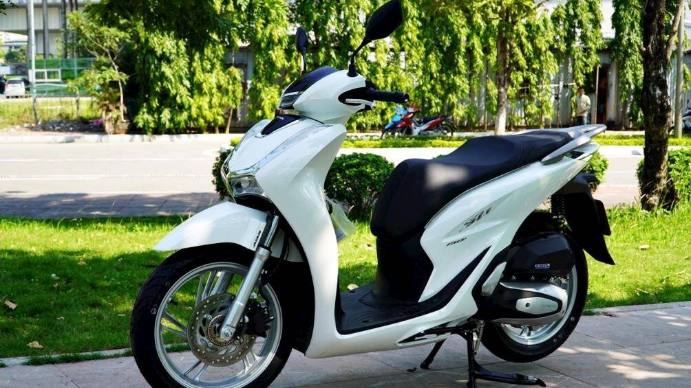 Honda SH 150 CBS 2020: 94,6 triệu đồng