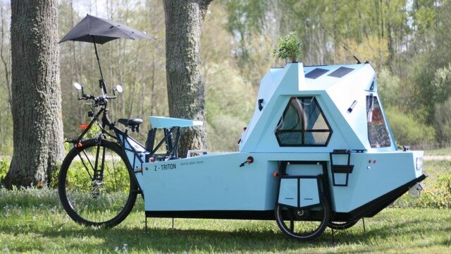 Zeltini gọi Z-Triton là một chiếc nhà thuyền 3 bánh hoặc nhà xe di động