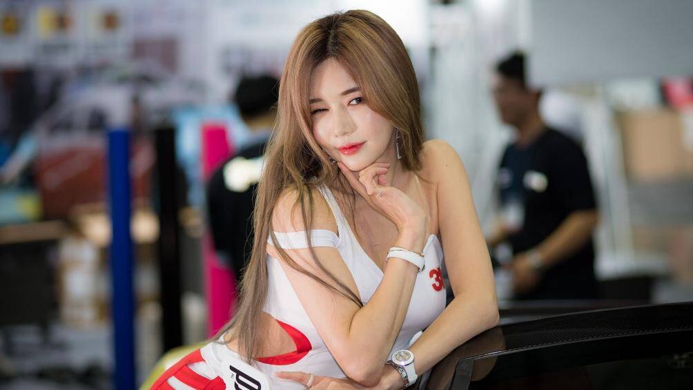 Nụ cười tỏa nắng đốn tim phái mạnh