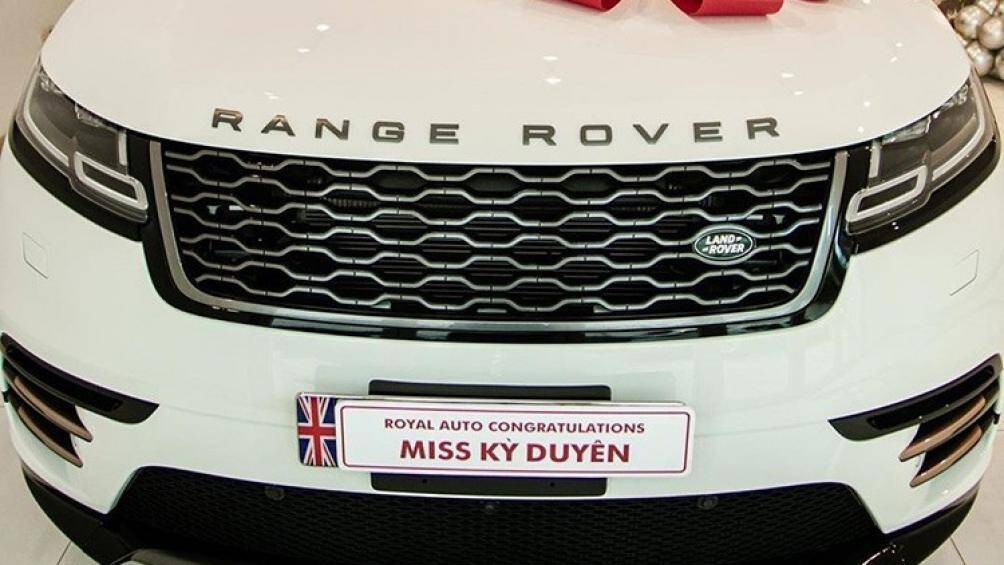 Xe sử dụng khối động cơ Si6, V6, dung tích 3.0 lít, Supercharged, sản sinh công suất tối đa 380 mã lực và mô-men xoắn cực đại đạt 450 Nm