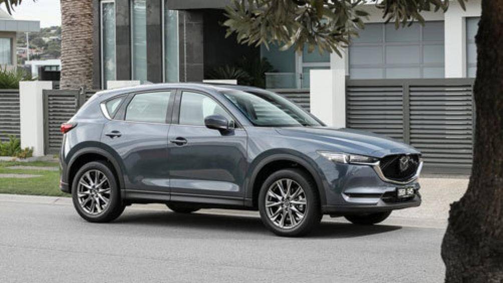 5. Mazda CX-5 (doanh số: 12.501 chiếc)