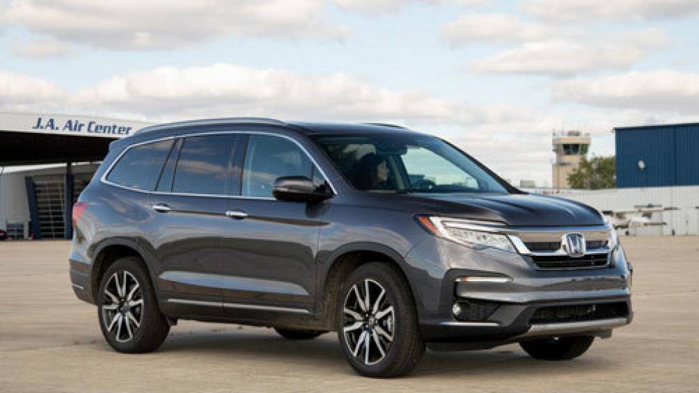 6. Honda Pilot (doanh số: 12.128 chiếc)