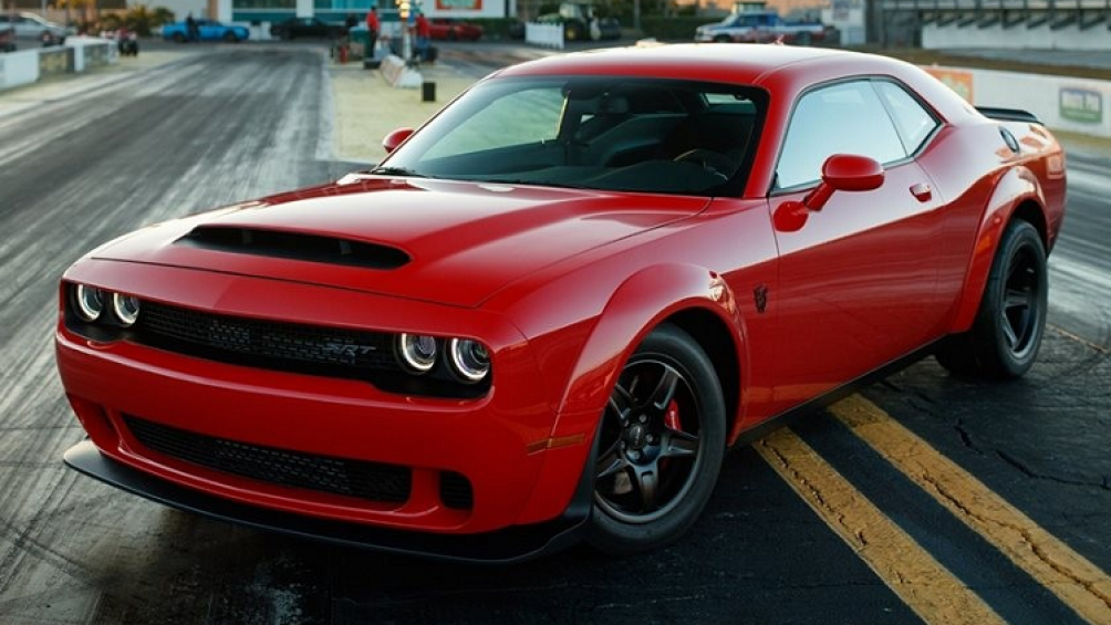 Cái tên Super Stock của chiếc Challenger mới này được đặt theo tên của phân khúc Super Stock trong những giải đua drag