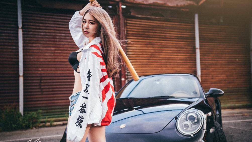 Cả người lẫn xe đều thu hút mọi ánh nhìn