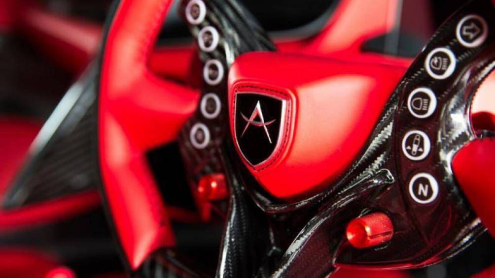 Apollo IE được trang bị động cơ V12, dung tích 6,3 lít hút khí tự nhiên cho công suất cực đại đạt 769 mã lực và mô-men xoắn cực đại 760 Nm