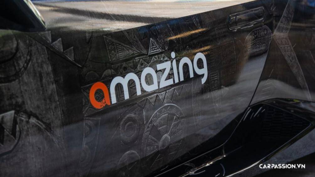 Chiếc xe thuộc sở hữu của hệ thống Amazing Coffee và từng được đưa về nước theo diện chính hãng