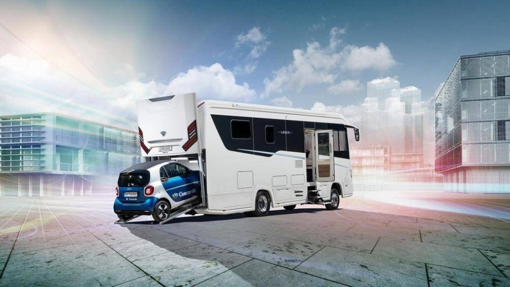 Phiên bản Liner 990 GI có thể chứa một chiếc Smart ForTwo, trong khi phiên bản 1090 GI lớn hơn có thể chứa các mẫu xe như Mini Cooper