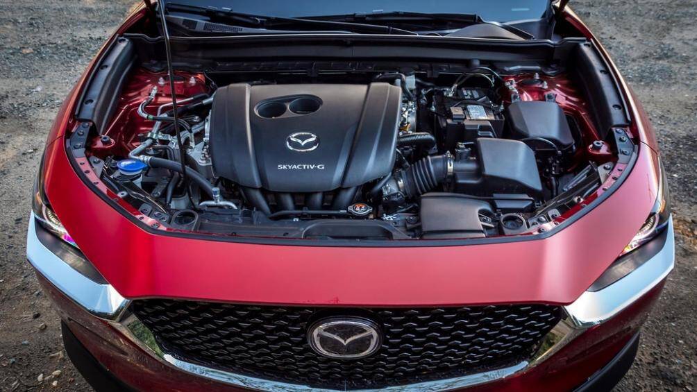 Tất cả các phiên bản của Mazda CX-30 tại Mỹ đều được trang bị động cơ 2.5L hút khí tự nhiên với công nghệ Sky-activ G cho công suất tối đa 186 mã lực, đi kèm hộp số tự động 6 cấp và hệ dẫn động 4 bánh toàn thời gian