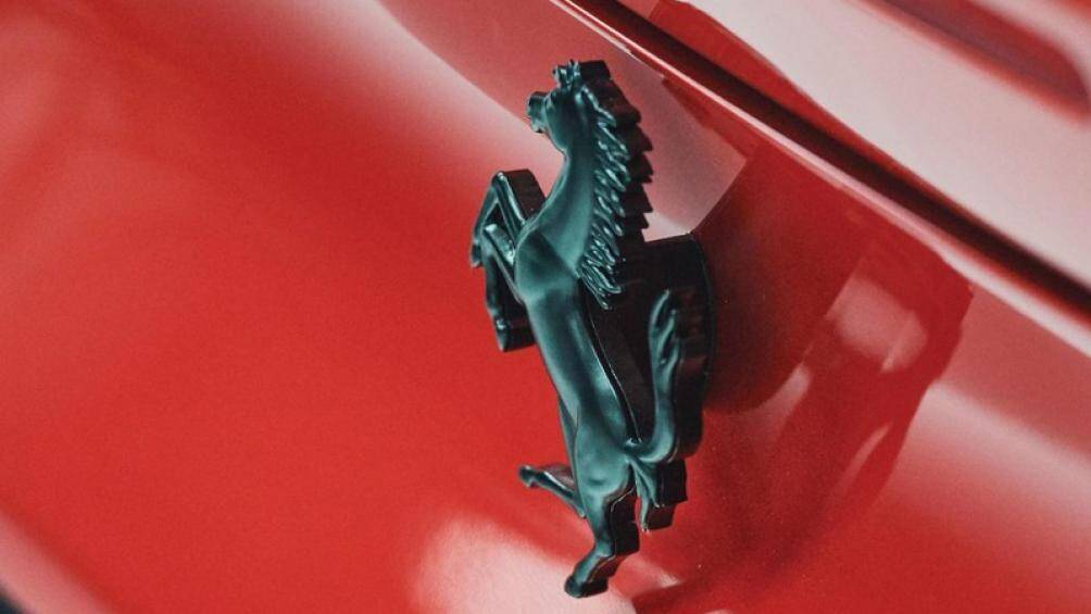 Những thông số này giúp SP30 không hề kém cạnh 599 GTO, mẫu xe từng hoàn thành một chặng trường đua thử Fiorano nhanh nhất của Ferrari trong quá khứ