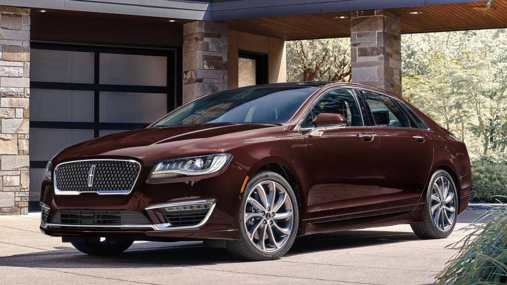 9. Lincoln MKZ 2020 (giá: 36.750-44.500 USD)