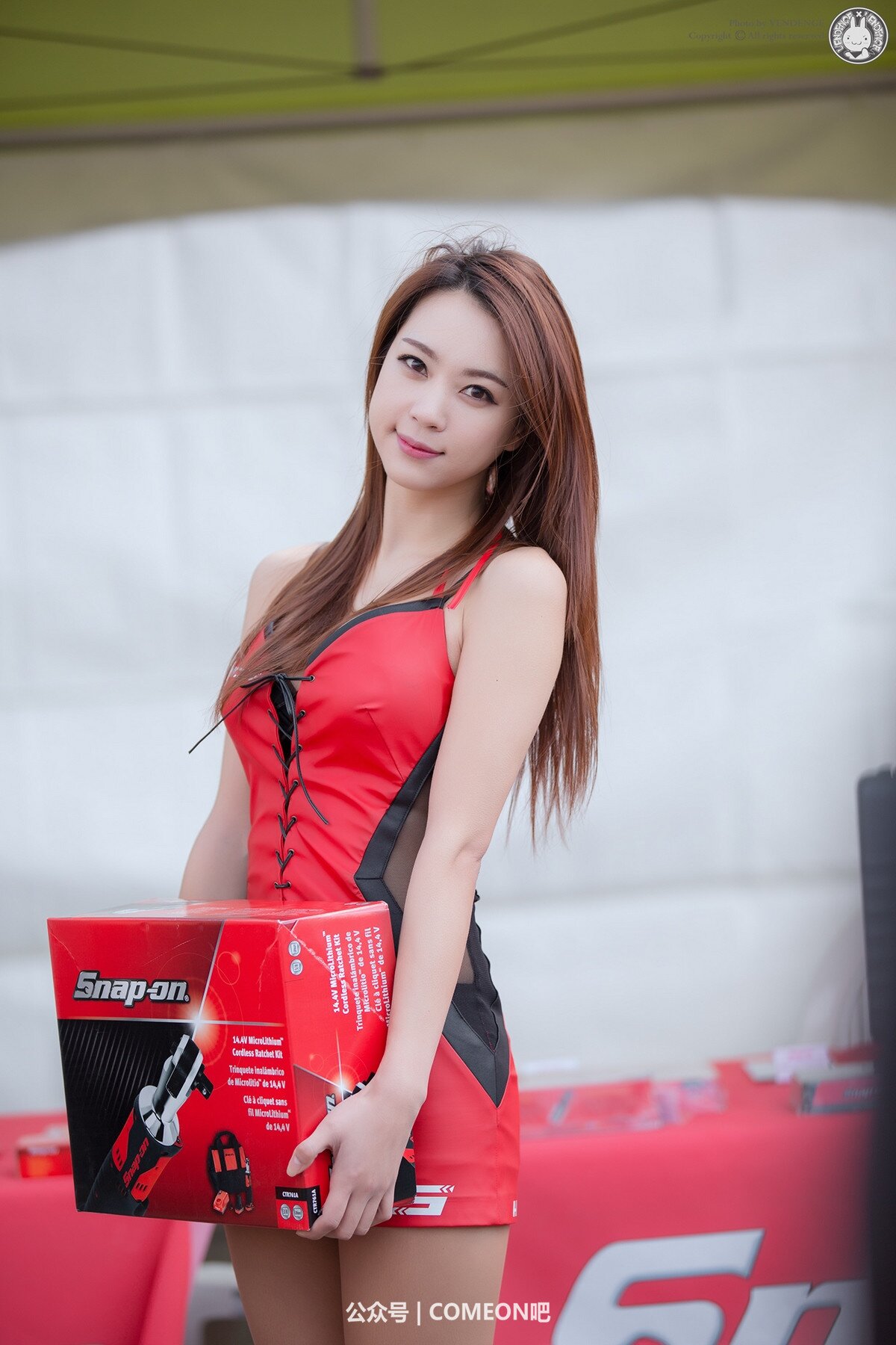 Luôn luôn đứng trong top người mẫu xe là điều mà cô gái trẻ này đã đạt được