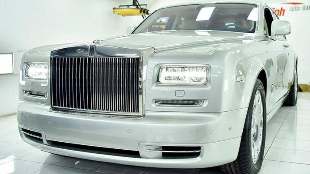 Thiết kế của mẫu xế sang này được lấy cảm hứng thiết kế từ chòm sao Suhail